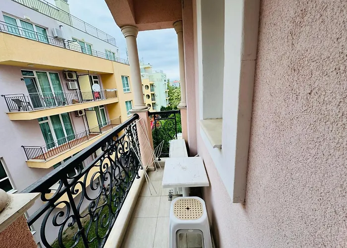 Romance Marin 410 Sunny Slantchev Briag